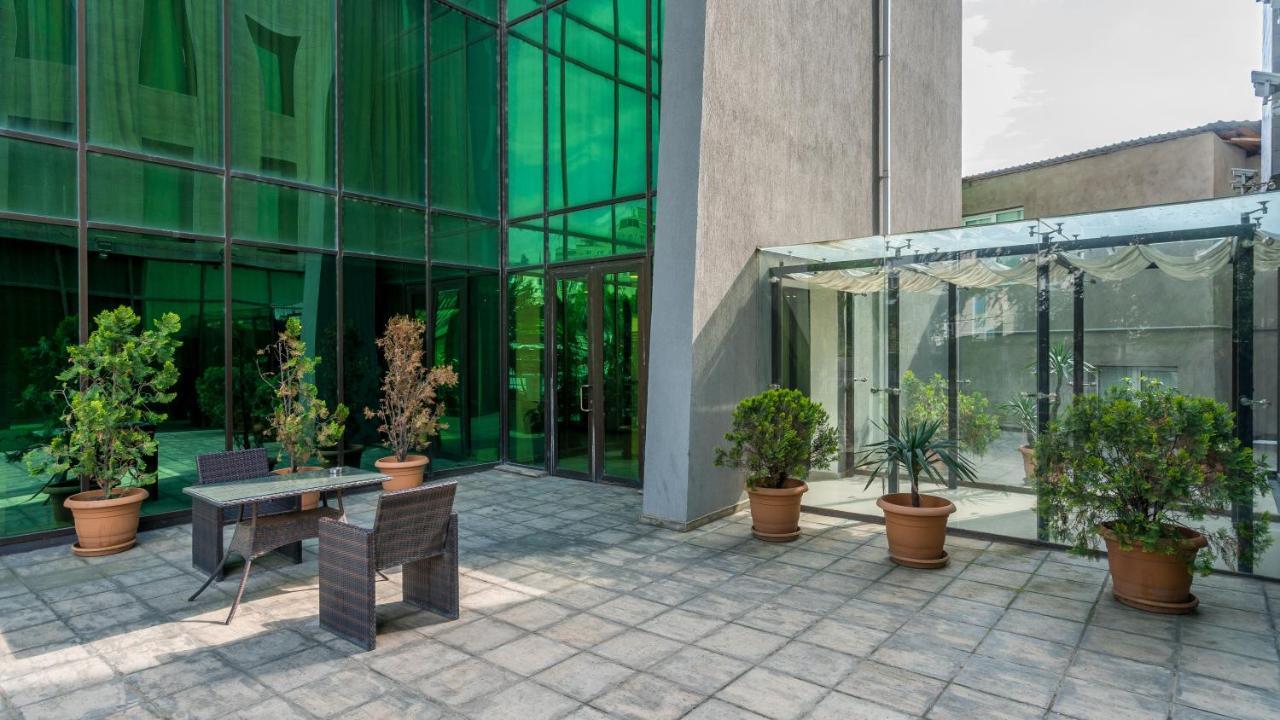 Capitol By Umbrella Hotel Tbiliszi Kültér fotó